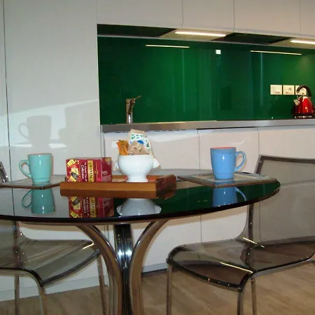 Art Fiera Apartment *